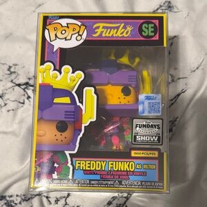 Funko SE Freddy Funko as Voltron Vinyl Figure - Purple, Yellow, Orange
